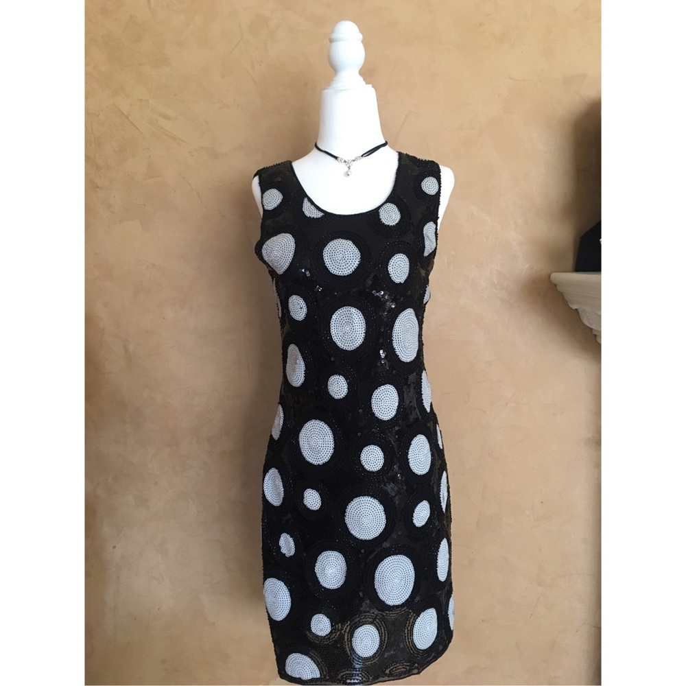 🖤✨Man Tian - Sequin Polka Dot Dress✨🖤